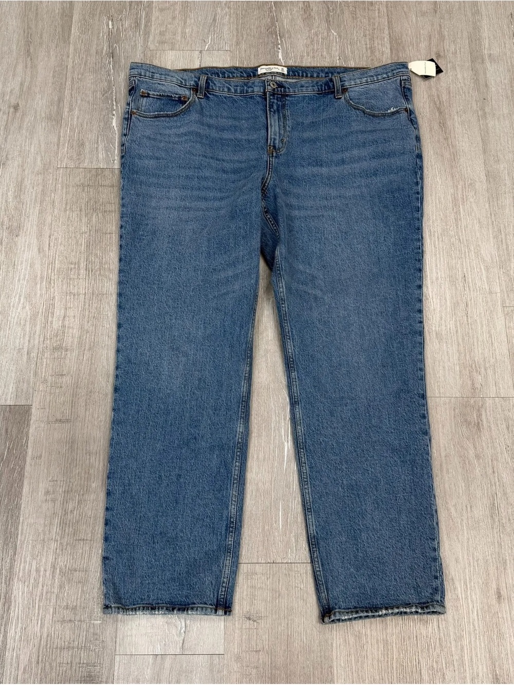 Abercrombie & Fitch Straight Mid Rise Jeans - New - Size 22 Long